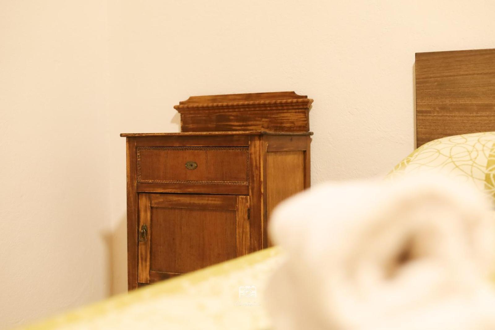Hospedium Dlj Hostal Ben Nassar Arjona Esterno foto