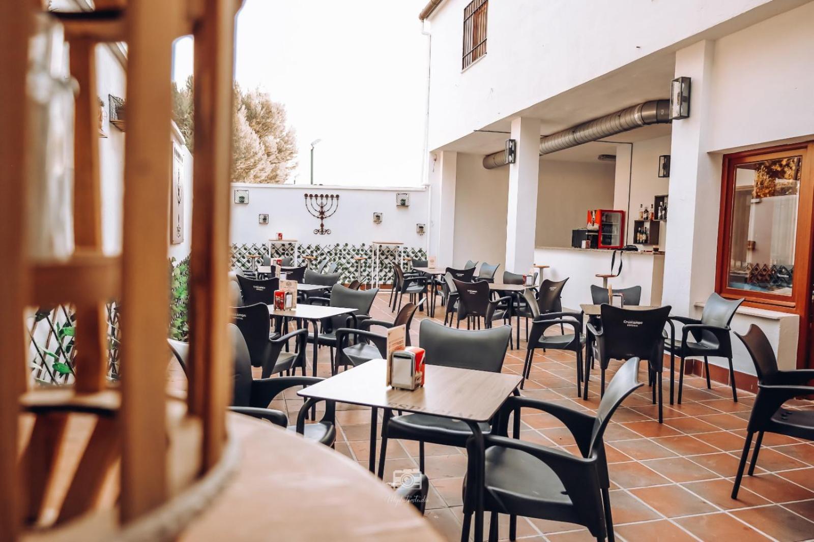 Hospedium Dlj Hostal Ben Nassar Arjona Esterno foto
