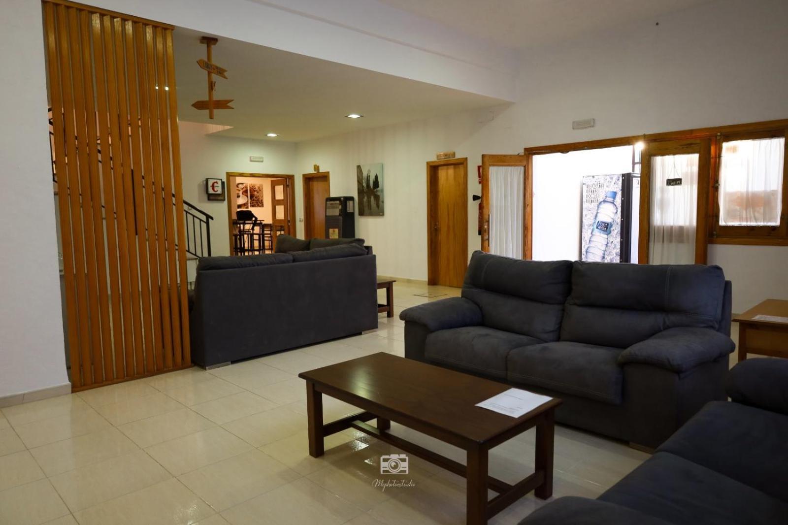 Hospedium Dlj Hostal Ben Nassar Arjona Esterno foto