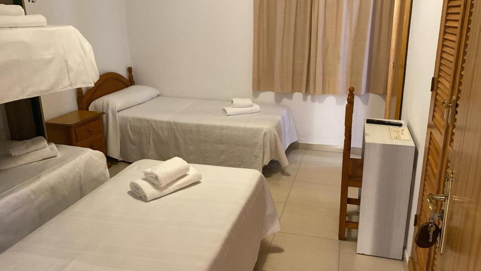 Hospedium Dlj Hostal Ben Nassar Arjona Esterno foto